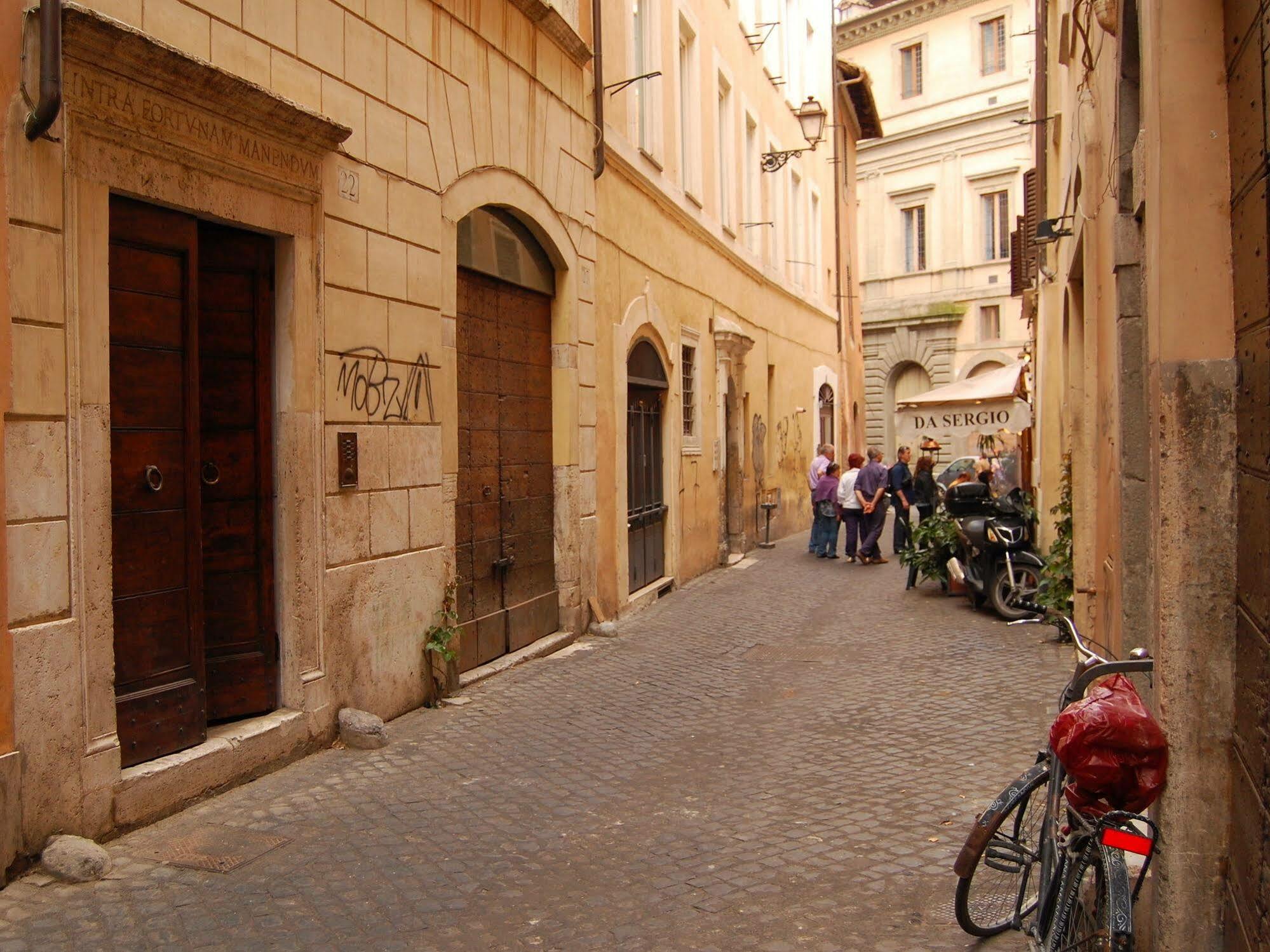 Campo De Fiori *
